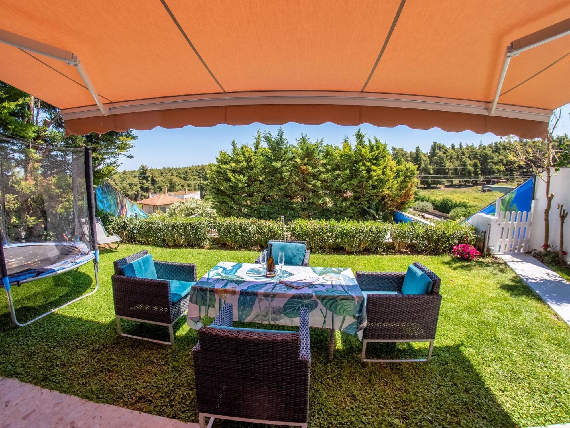 Deluxe Sani Relax Villa Exterior photo