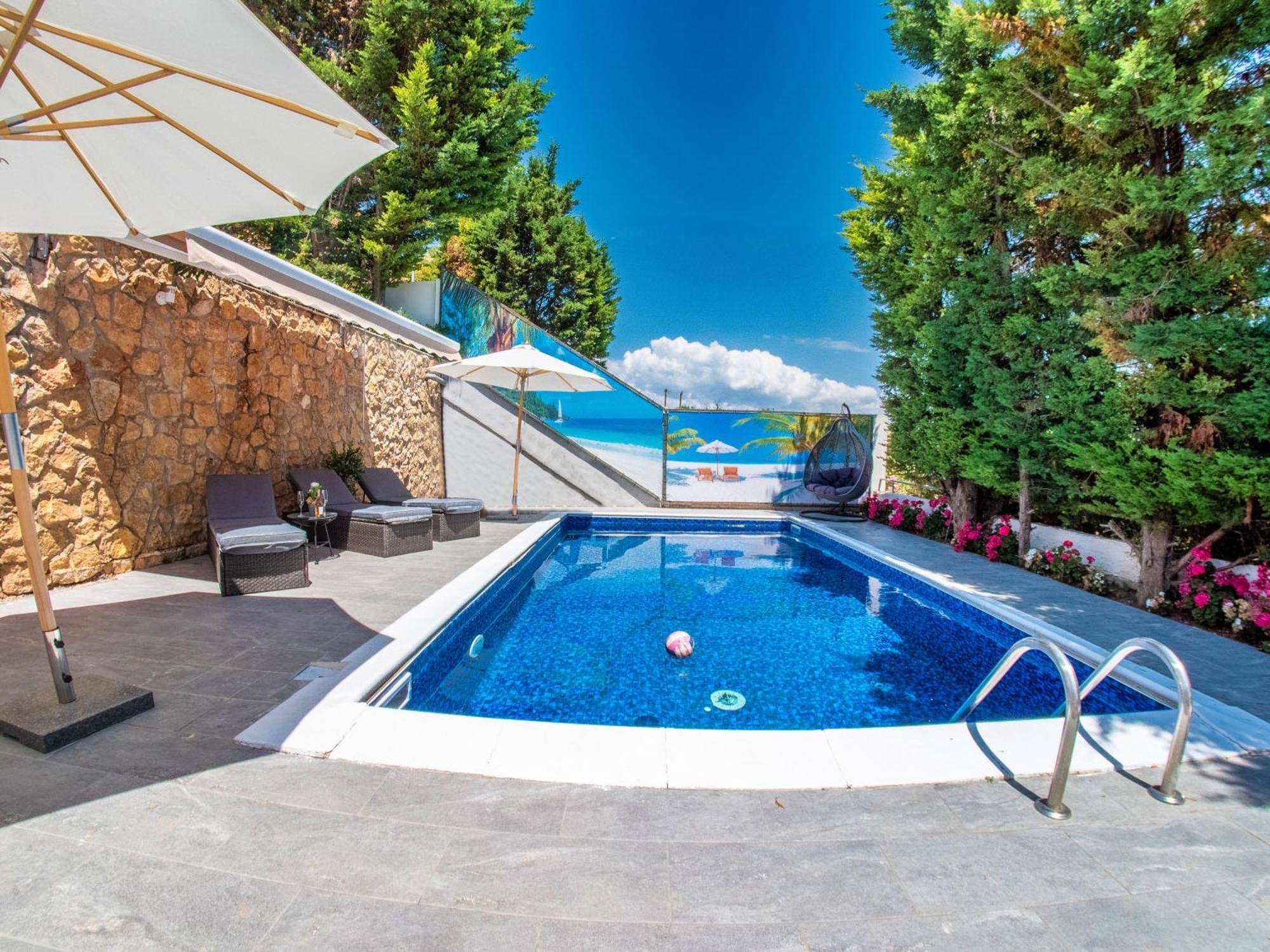 Deluxe Sani Relax Villa Exterior photo